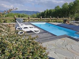 Swimmingpoolen hos eller tæt på Bali domy RESTORT & SPA