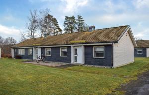 Budova, kde se prázdninový dům nachází + 20 fotografií