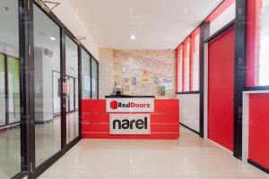 Vstupní hala nebo recepce v ubytování RedLiving Apartemen Tamansari Panoramic - Narel