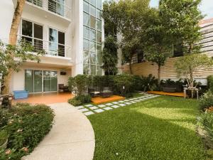 Vườn quanh Townhouse PK Garden