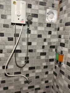 Koupelna v ubytování Summer Club2 Hostel and Cafe Aonang