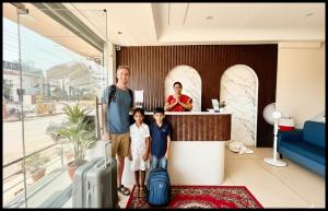 Hosté ubytování Hotel New Fortune Premium- Mahakal Temple Fully Air Conditioned rooms,wifi And Parking Available, BEST HOTEL IN UJJAIN