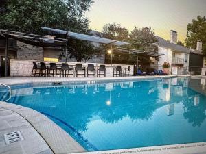 Bazén v ubytování Oasis Retreat237 nebo v jeho okolí