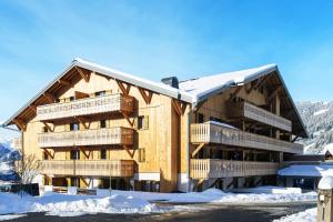 En generel udsigt til bjerge eller udsigt til bjerge taget fra lejlighedshotellet