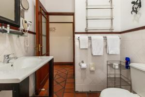 Koupelna v ubytování Berg en Zee Guesthouse + 74 fotografií