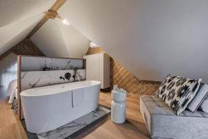 Posezení v ubytování Aparthotel Białka SKI, Odkryj-Bialke