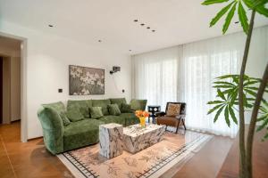 Χώρος καθιστικού στο Guiyng Aixin International Apartment Future Ark Store