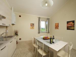 A kitchen or kitchenette at Casa di Campagna