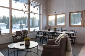 Posezení v ubytování Kåvan Townhouse Funäsdalen
