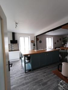 Η κουζίνα ή μικρή κουζίνα στο La Gilbertine