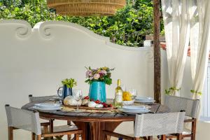 Ποτά στο Villa Formica, a due passi dal mare