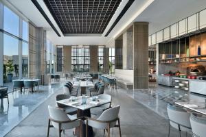 Khu vực ghế ngồi tại Marriott Executive Apartments Navi Mumbai