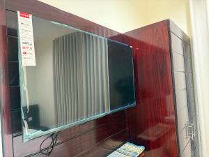 Μια τηλεόραση ή/και κέντρο ψυχαγωγίας στο Sanabel ALmshaan Hotel