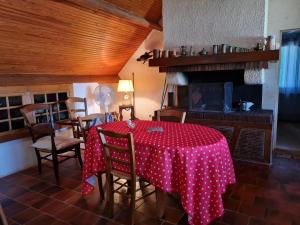 Afbeelding uit fotogalerij van Chambre "Mésange", Le Chêne in Sully-sur-Loire