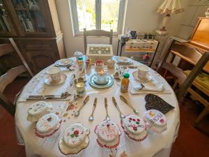 Φαγητό σε αυτό το bed & breakfast ή κάπου εκεί κοντά +24 φωτογραφίες