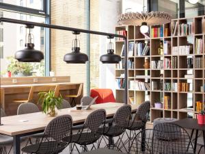 Posezení v ubytování ibis Marseille Centre Euromed