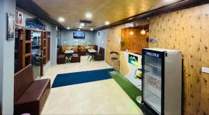 TV/trung tâm giải trí tại Pinewood Inn