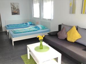 Postel nebo postele na pokoji v ubytování Murthum Gästeappartments