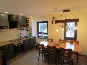 Køkken eller tekøkken på Bergwiesnblick Apartments