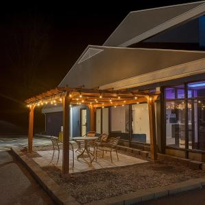 Το κτήριο όπου στεγάζεται  το ξενοδοχείο