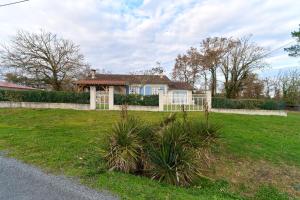 Κήπος έξω από το Gite Des 3 Étangs