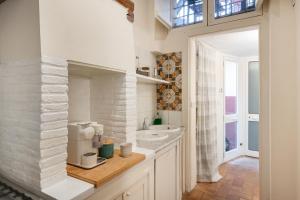 Et badeværelse på Leonina Art House + 21 billeder