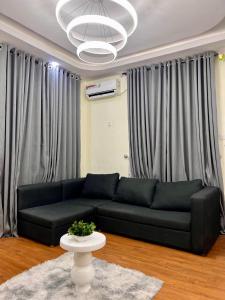 Χώρος καθιστικού στο LOJ Homes