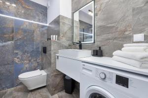 Et badeværelse på Apartament Studio Verde - Aprent