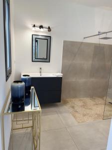 Koupelna v ubytování Villa Blanche