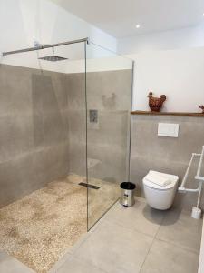 Koupelna v ubytování Villa Blanche + 8 fotografií