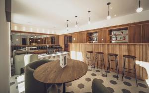 Lounge nebo bar v ubytování Hotel Joseph's House by Mountain Hotels