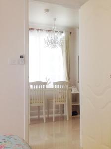 Ένα ή περισσότερα κρεβάτια σε δωμάτιο στο The Energy Seaside Condo1 Bedroom By AP +28 φωτογραφίες