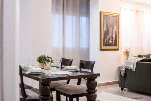 Гостиная зона в Le Vert Panoramique, a green haven with terrace +13 фотографий