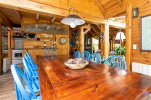 Fotografie z fotogalerie ubytování BOG Costa de Rio - Piscina climatizada y costa de rio v destinaci Villa La Angostura + 46 fotografií