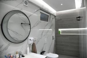 Phòng tắm tại Villa Royale +6 ảnh