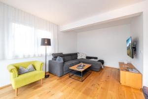 Гостиная зона в Drei Berge Blick - by myNests