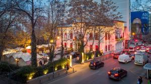 Clădirea în care este situat/ăhotelul