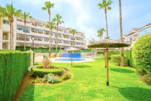 Swimmingpoolen hos eller tæt på Linnea Sol by Villas&You