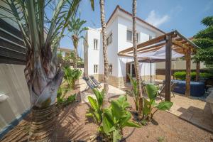 Zahrada ubytování Seaside Villa Luci w jacuzzi