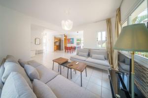 Posezení v ubytování Seaside Villa Luci w jacuzzi