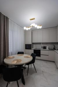 Φωτογραφία από το άλμπουμ του Luna Minimalist Apartment στο Kισινάου
