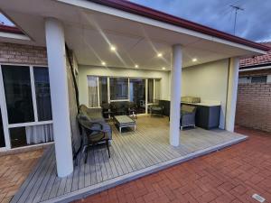 En terrasse eller udendørsområde på Luxury Canal Life OASIS