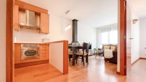 Η κουζίνα ή μικρή κουζίνα στο Refugio Ceretà Naturaleza, Aventura y Confort