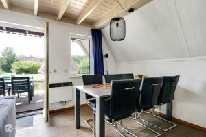 Χώρος καθιστικού στο Familiehuis op een rustig park