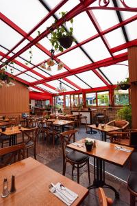 Restaurace v ubytování Hôtel - Restaurant Au Tonnelier