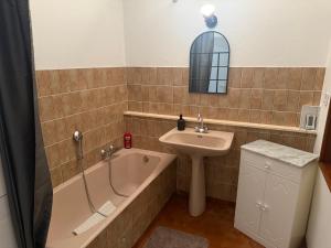 Ένα μπάνιο στο Nuit à la campagne +10 φωτογραφίες