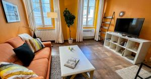 Μια τηλεόραση ή/και κέντρο ψυχαγωγίας στο Au coeur d 'Avignon-Bonneterie +20 φωτογραφίες