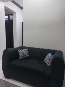 Et opholdsområde på Poshpalace homes, Mombasa CBD,