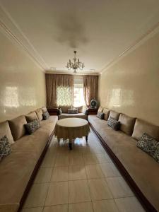 Imagen de la galería de A modern apartment for rent in Rabat, en Océan 3 fotos más