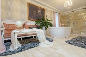 Χώρος καθιστικού στο Le Til Kúria +40 φωτογραφίες